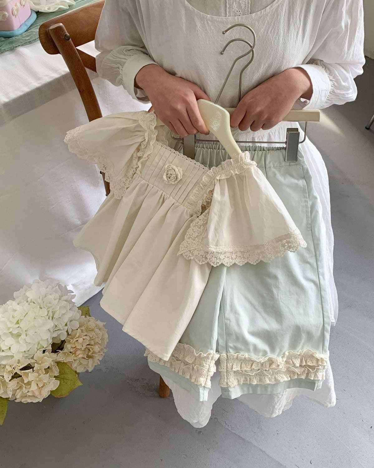 Girls Korean Style Doll Collar Floral Summer Set