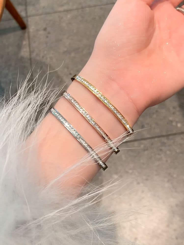 Full Crystal Titanium Steel Bangle Luxury Sparkle Design