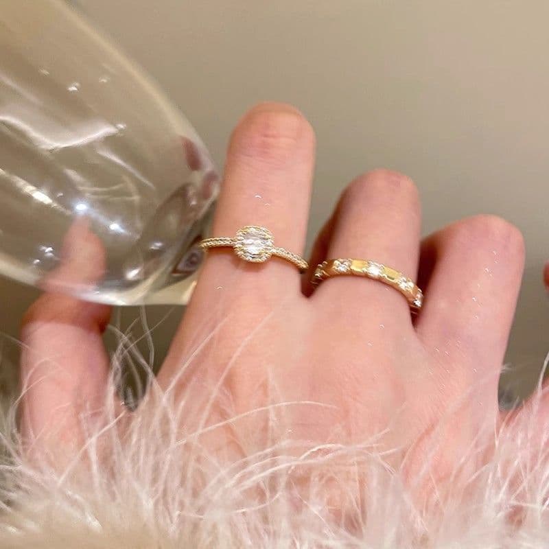 Round Pig Nose Open Ring for Women – Fashionable Statement Finger Ring