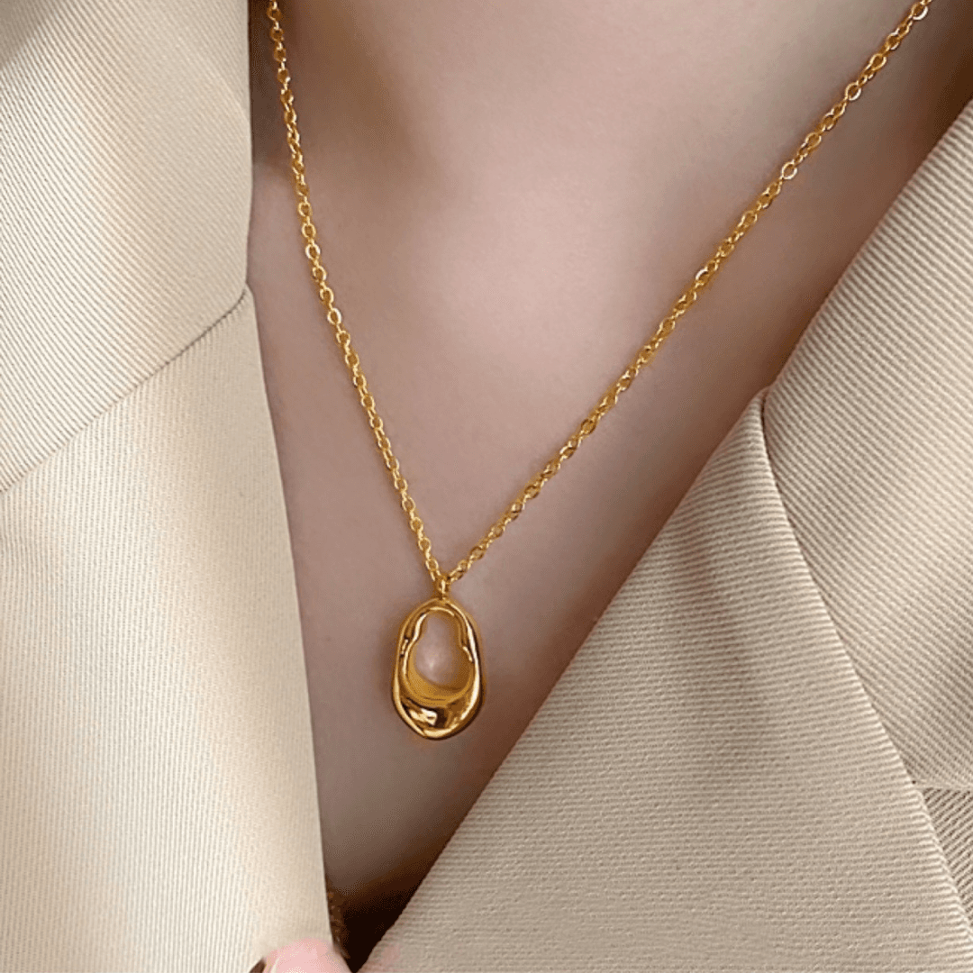 Minimalist Pearl & Plaid Teardrop Pendant Necklace Set