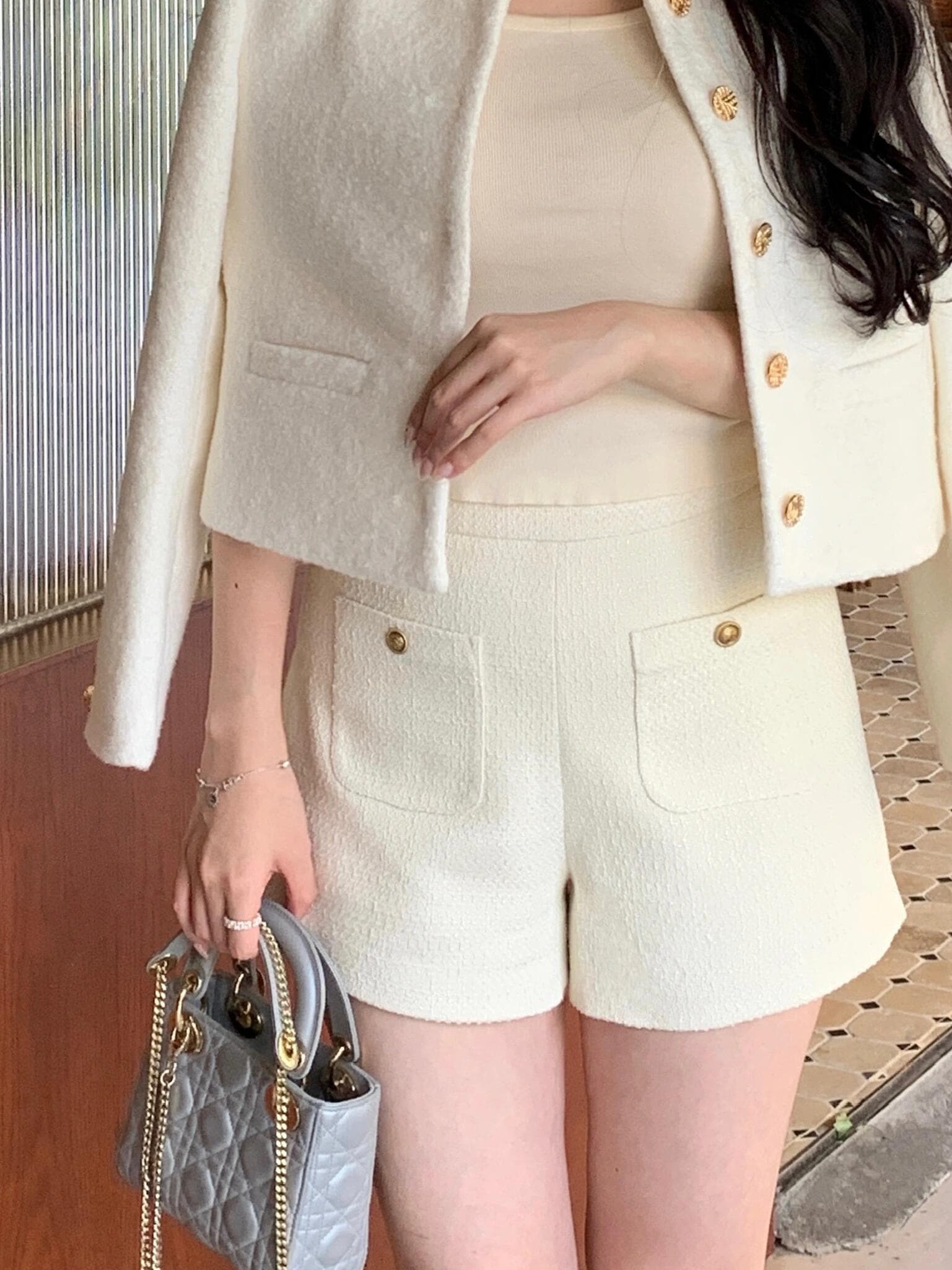Women’s High-Waist Woolen A-Line Shorts
