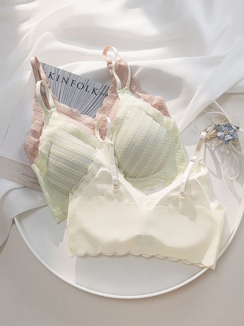 Backless Lace Push-Up Wireless Bra for Small Bust