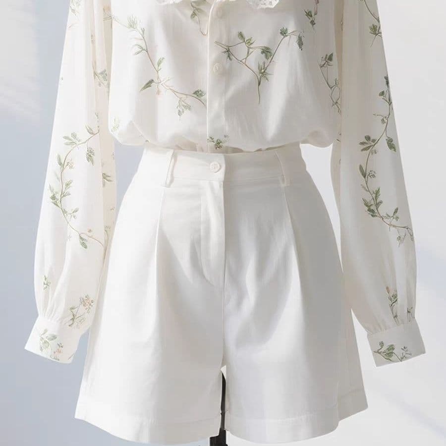 Women’s French Lace Collar Long Sleeve Blouse