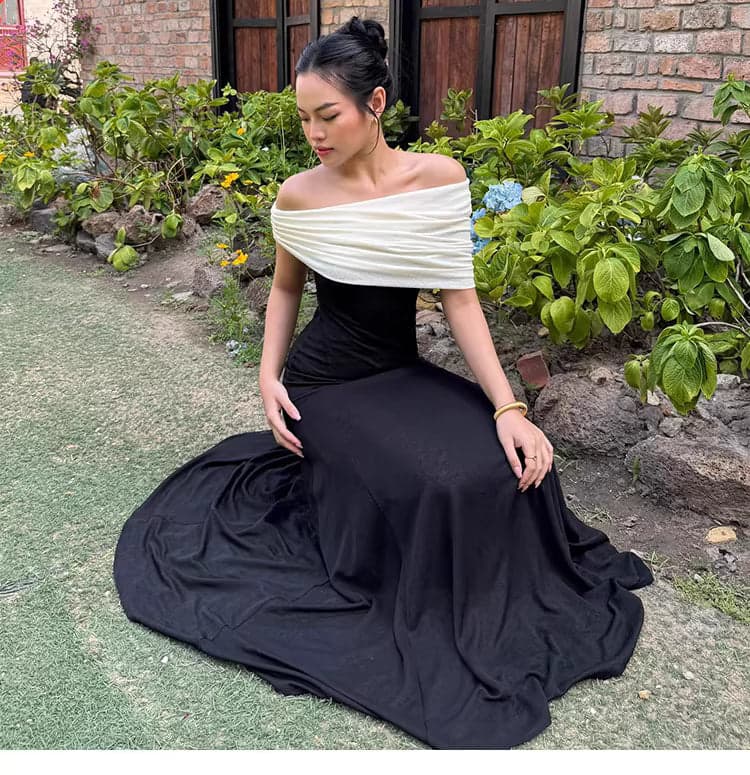 Women’s Color-Block Pleated Off-Shoulder Maxi Dress