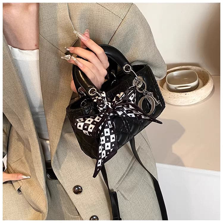 Luxury Quilted Women’s Crossbody Handbag