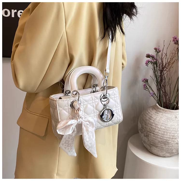 Luxury Quilted Women’s Crossbody Handbag