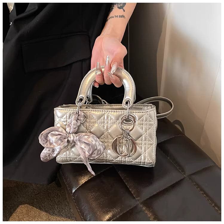 Luxury Quilted Women’s Crossbody Handbag