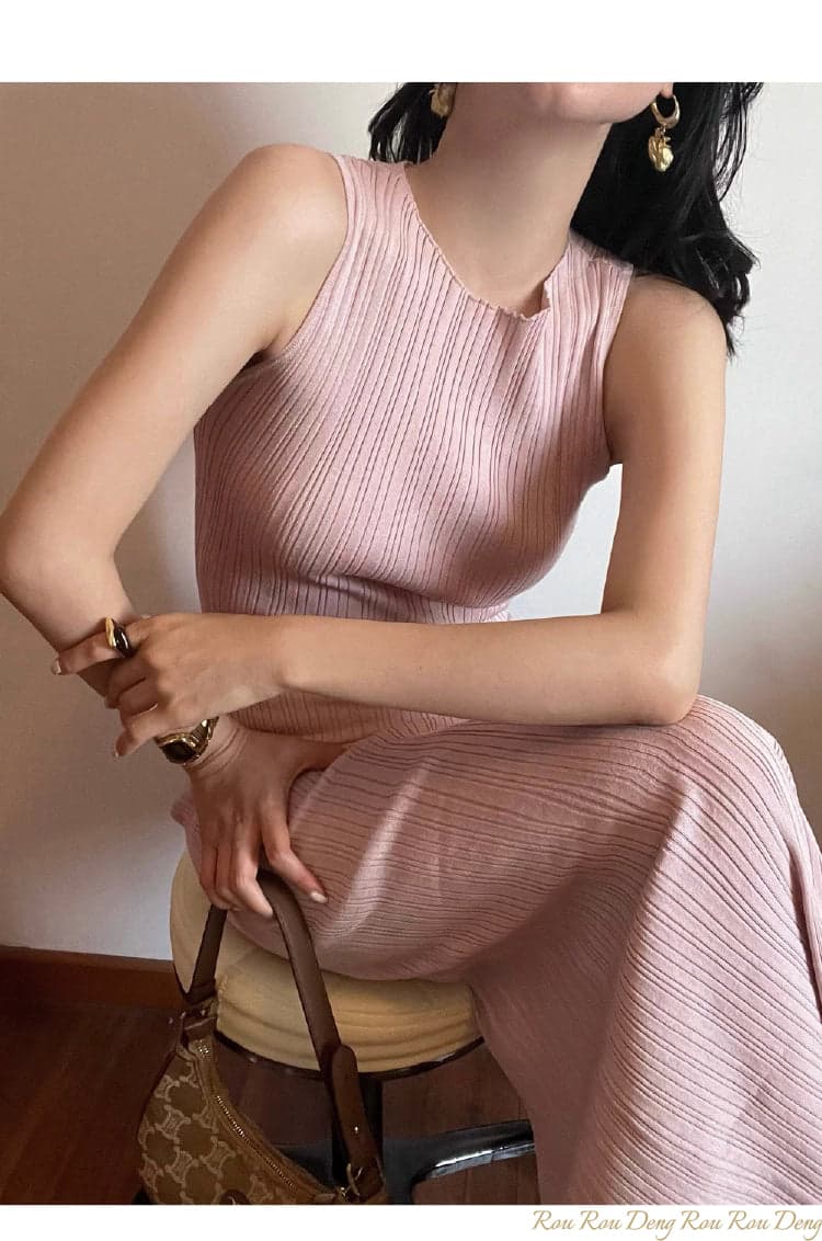 Women's Sleeveless Slim Fit Waist-Cinched Slit Bodycon Maxi Dress