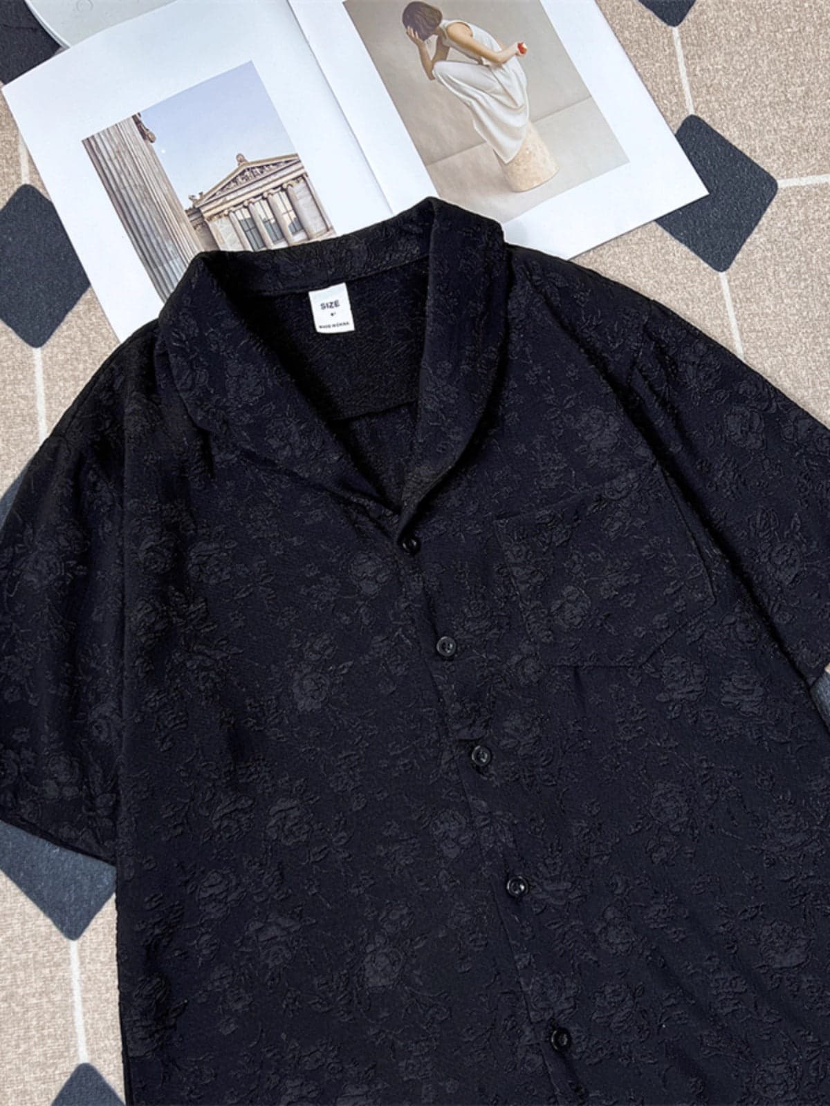 Unisex Lazy Style Jacquard Loose Short Sleeve Shirt