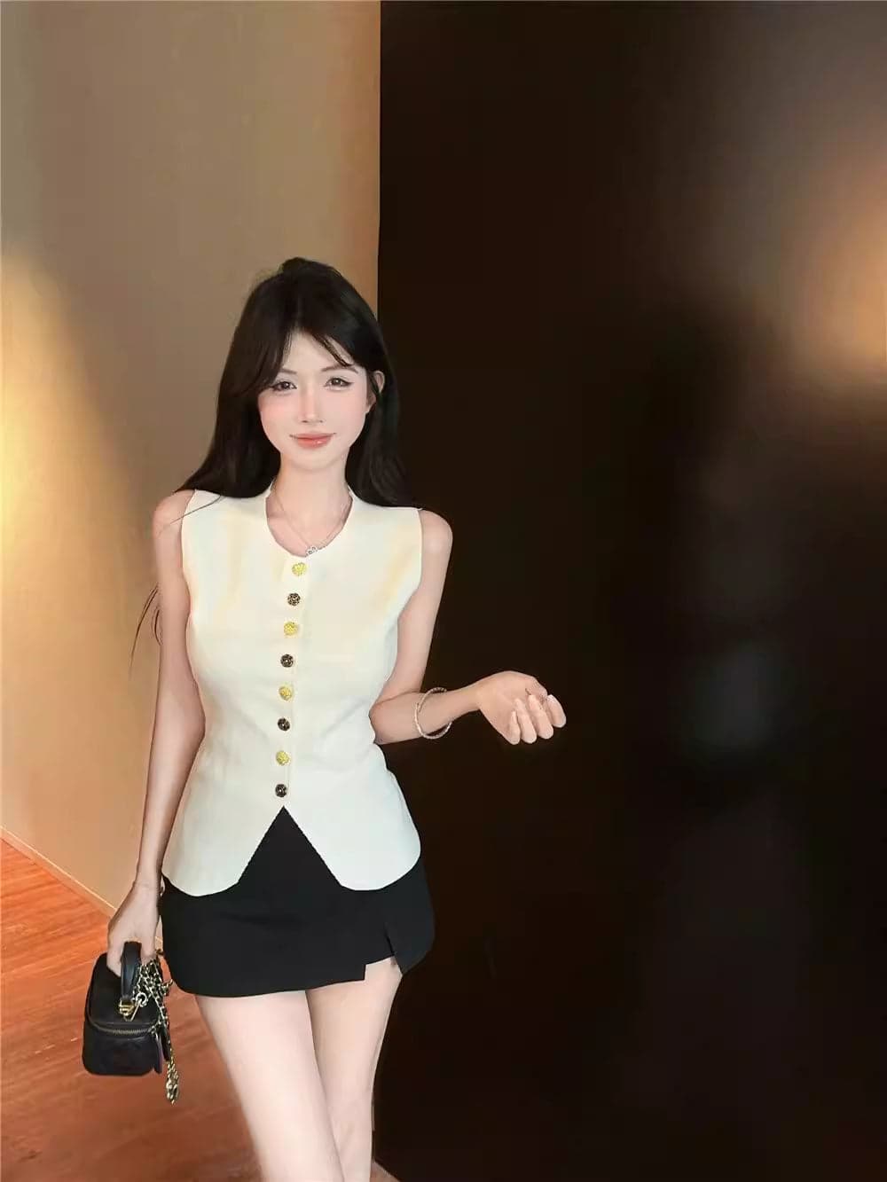 Women's Knitted Summer Vest – Unique Sleeveless Lightweight Trendy Top