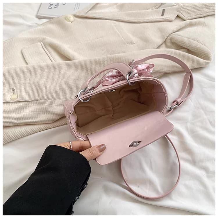 Luxury Quilted Women’s Crossbody Handbag