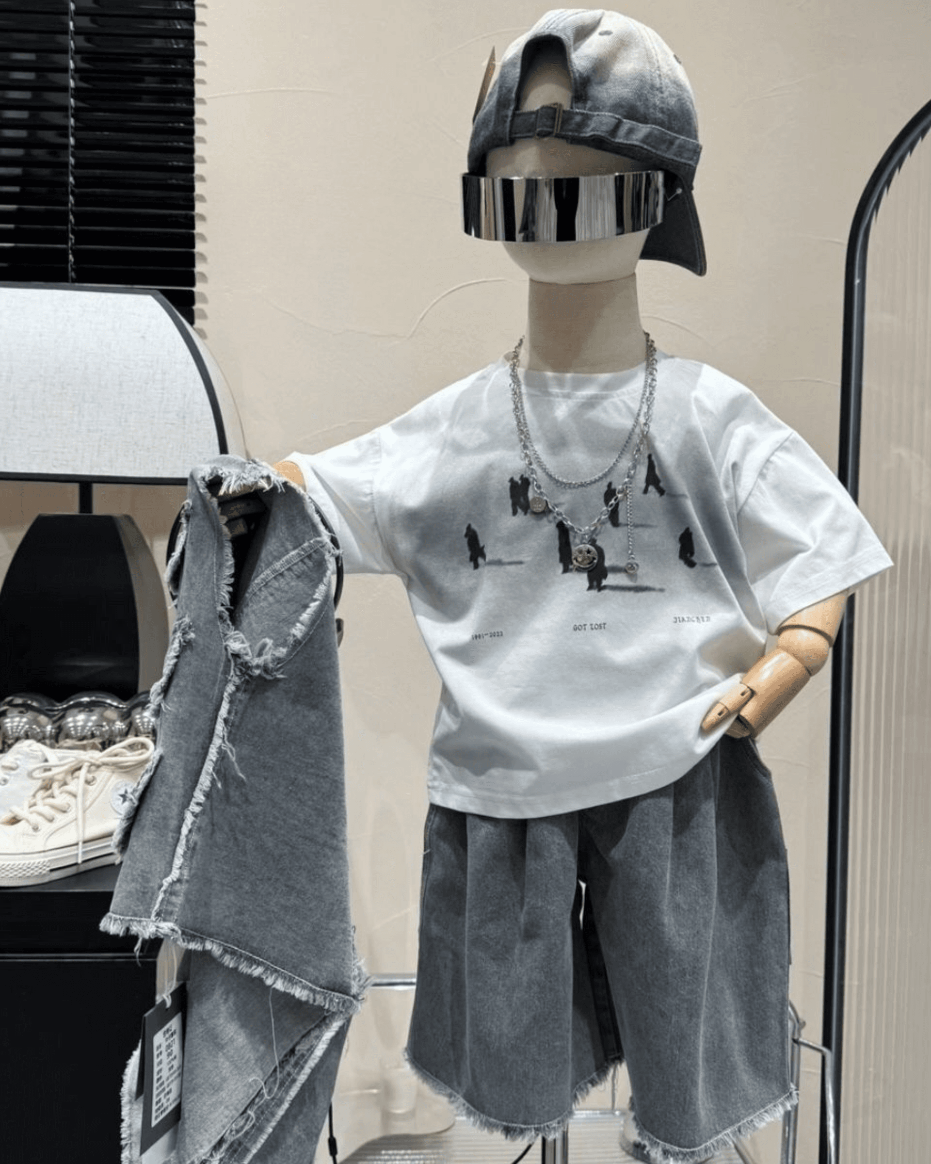 Cool Summer Streetwear Outfit