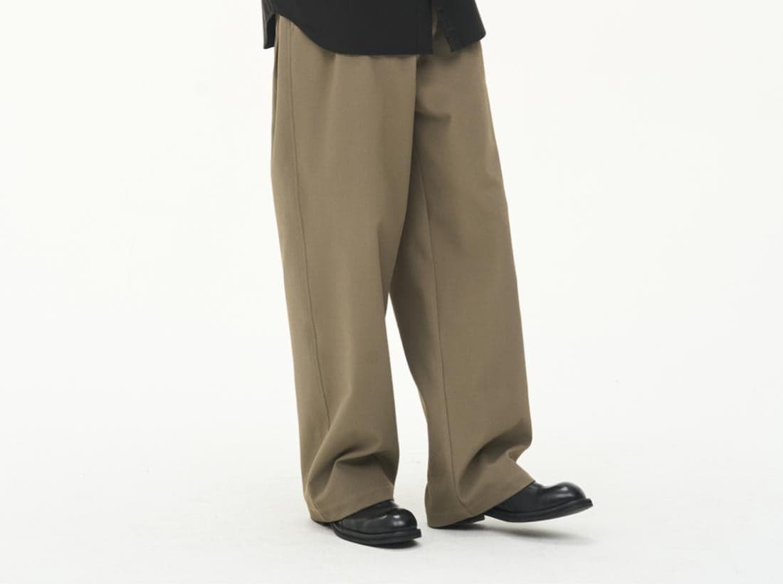 Unisex Lightweight Straight-Leg Trousers – Easy Care Classic Tailored Pants