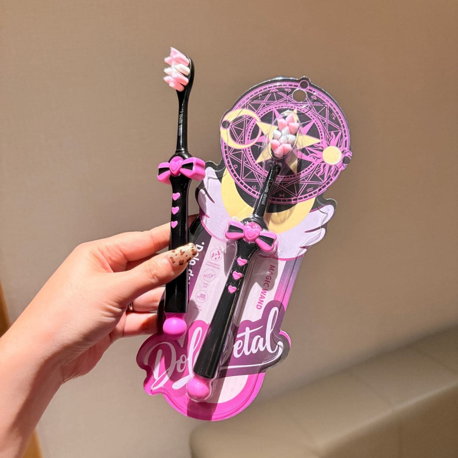Soft Bristle Antibacterial Fine Bristle Toothbrush with Bow Design