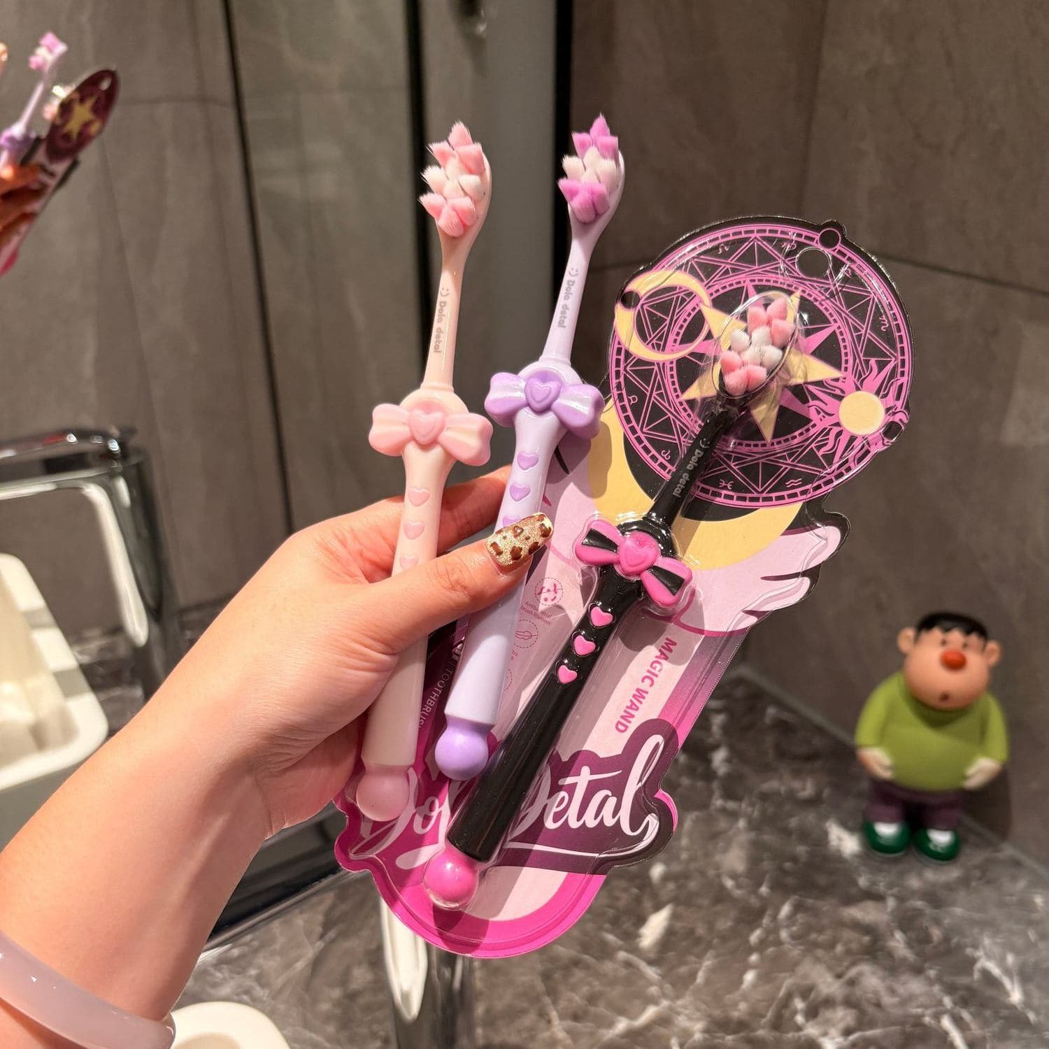 Soft Bristle Antibacterial Fine Bristle Toothbrush with Bow Design