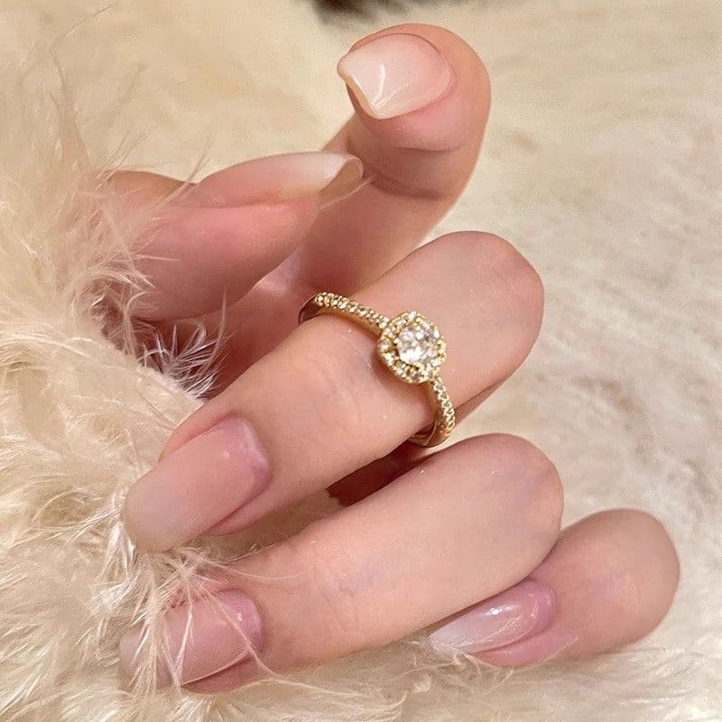Round Pig Nose Open Ring for Women – Fashionable Statement Finger Ring