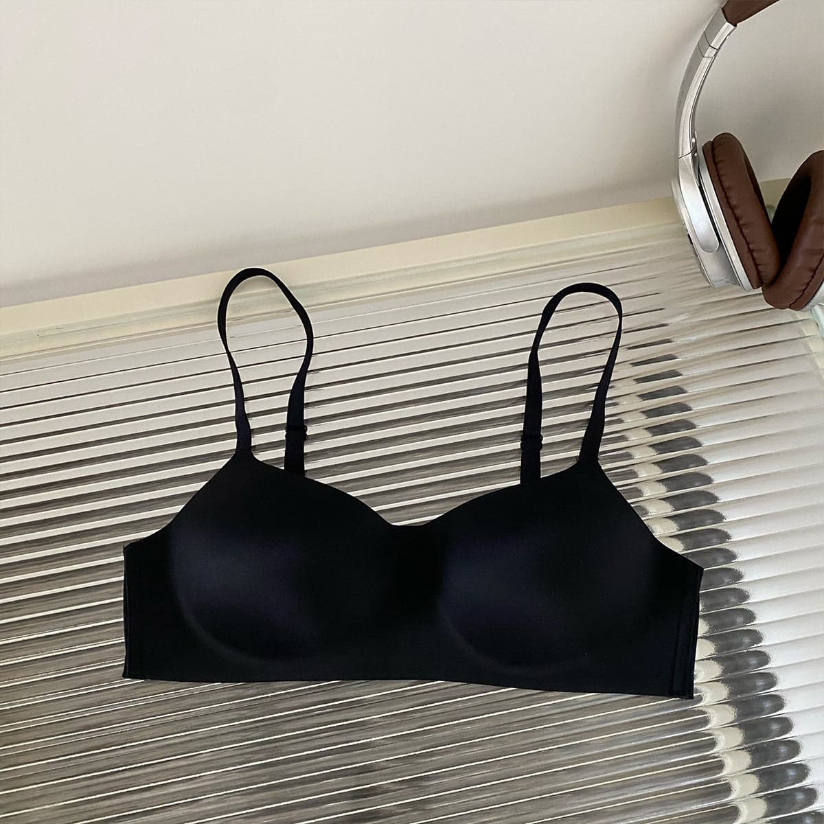 Seamless Wireless Bra for Women – Thin, Side-Support, No Steel Ring, Anti-Sag Small Cup Bra